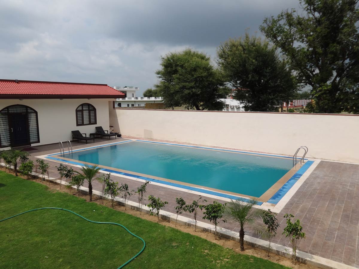 Swimming Pool Contractor in Jaipur
